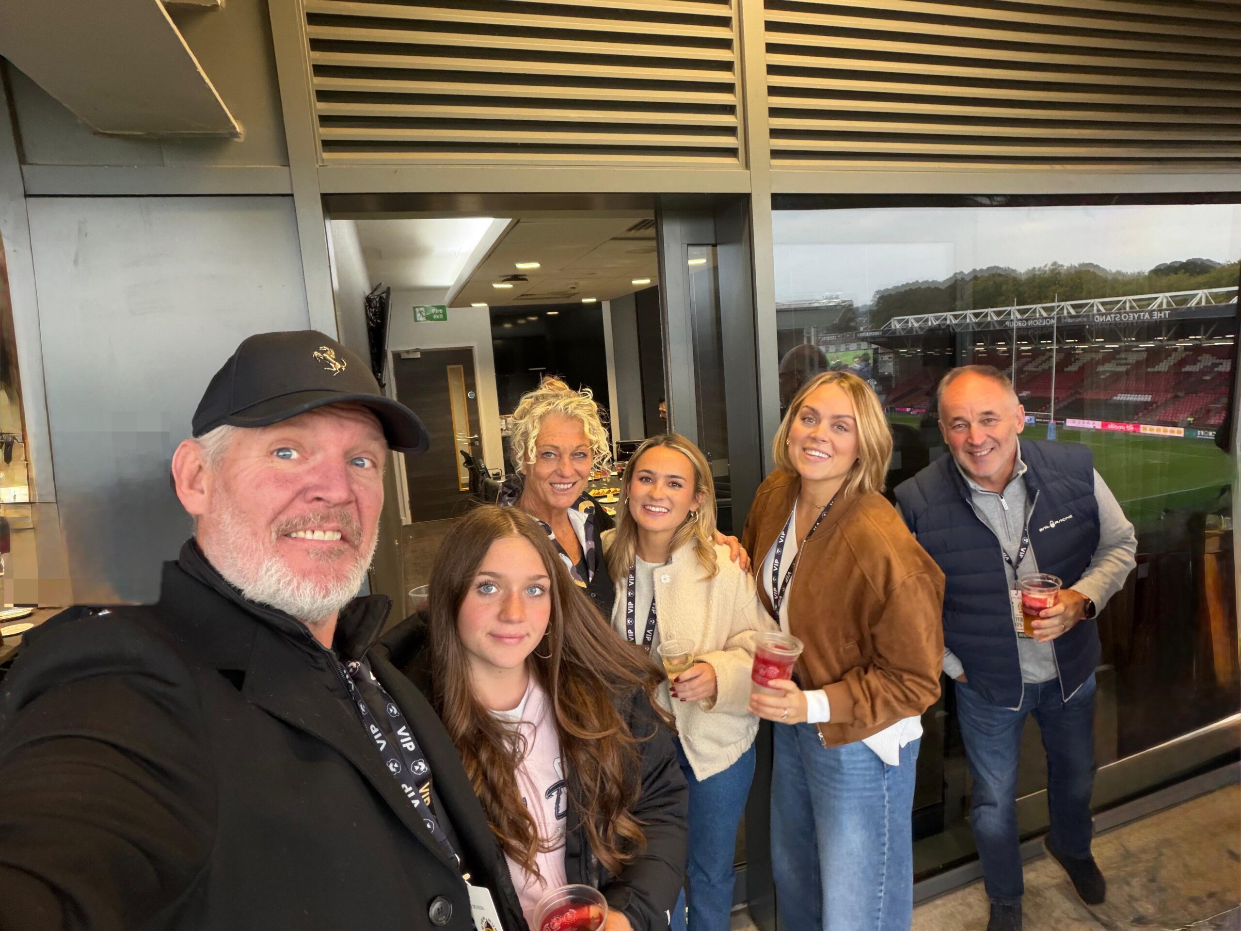 8f6718c1-c4e3-46a1-a39e-abd8eddfd526 2